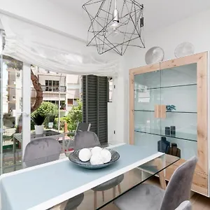  Apartment Encinas At Puerto Marina Spain